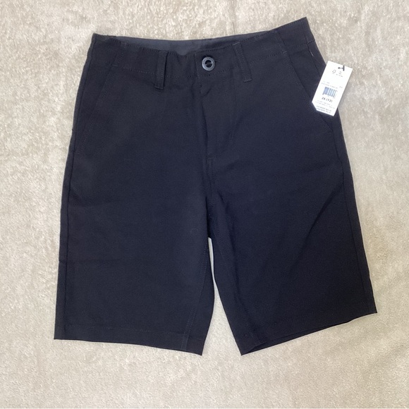 Volcom Kids Black Shorts - Picture 1 of 4